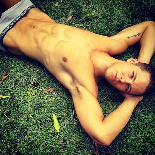 galeries gays hommes sexe 152
