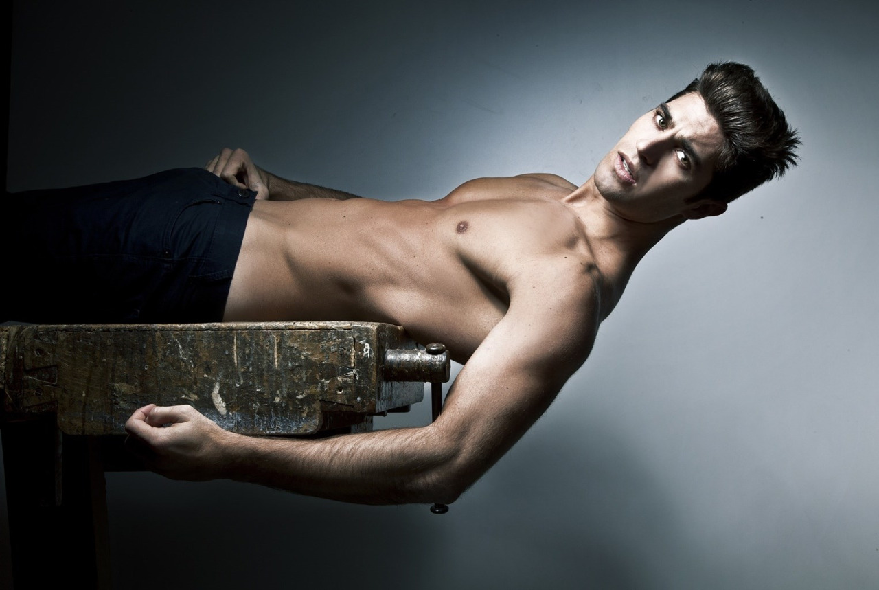 hommes nu sexy muscles 008