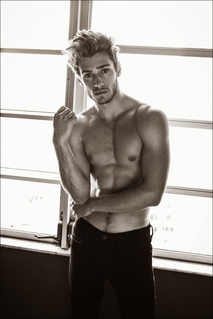photos hommes nus 113